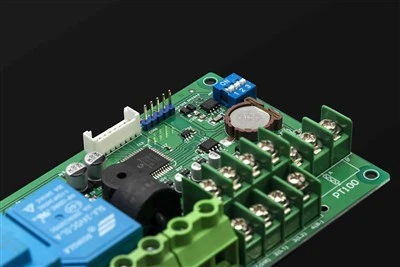 Digitale pompcontroller met één fase